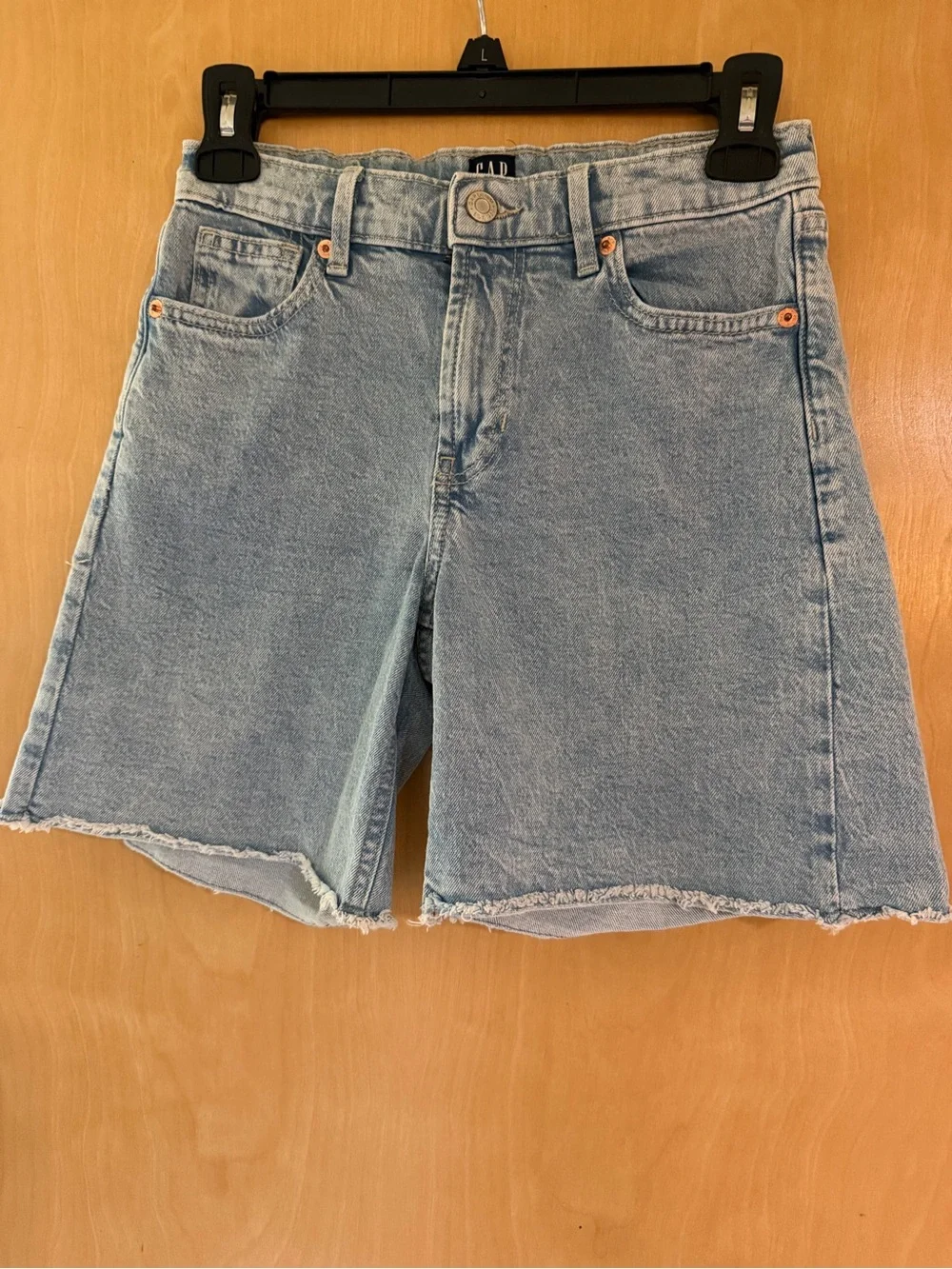 Gap Light Wash 90s loose Denim Bermuda Shorts